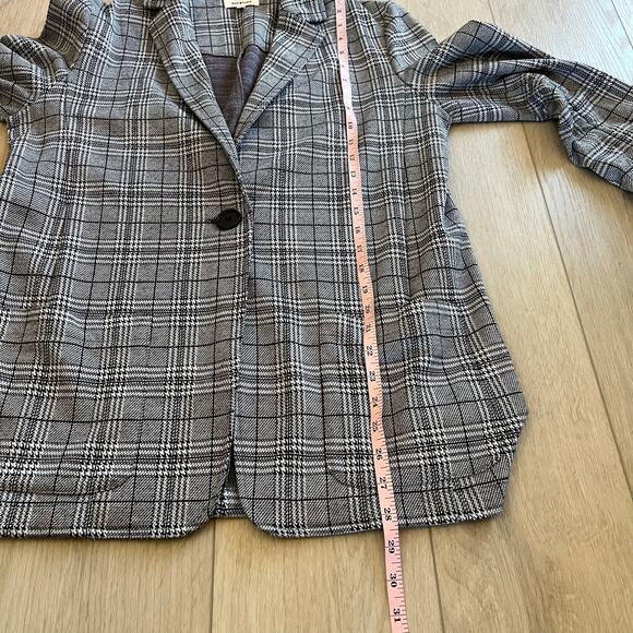 Max Studio Women’s Black & White Plaid Single Button Blazer Sz M - Picture 8 of 8